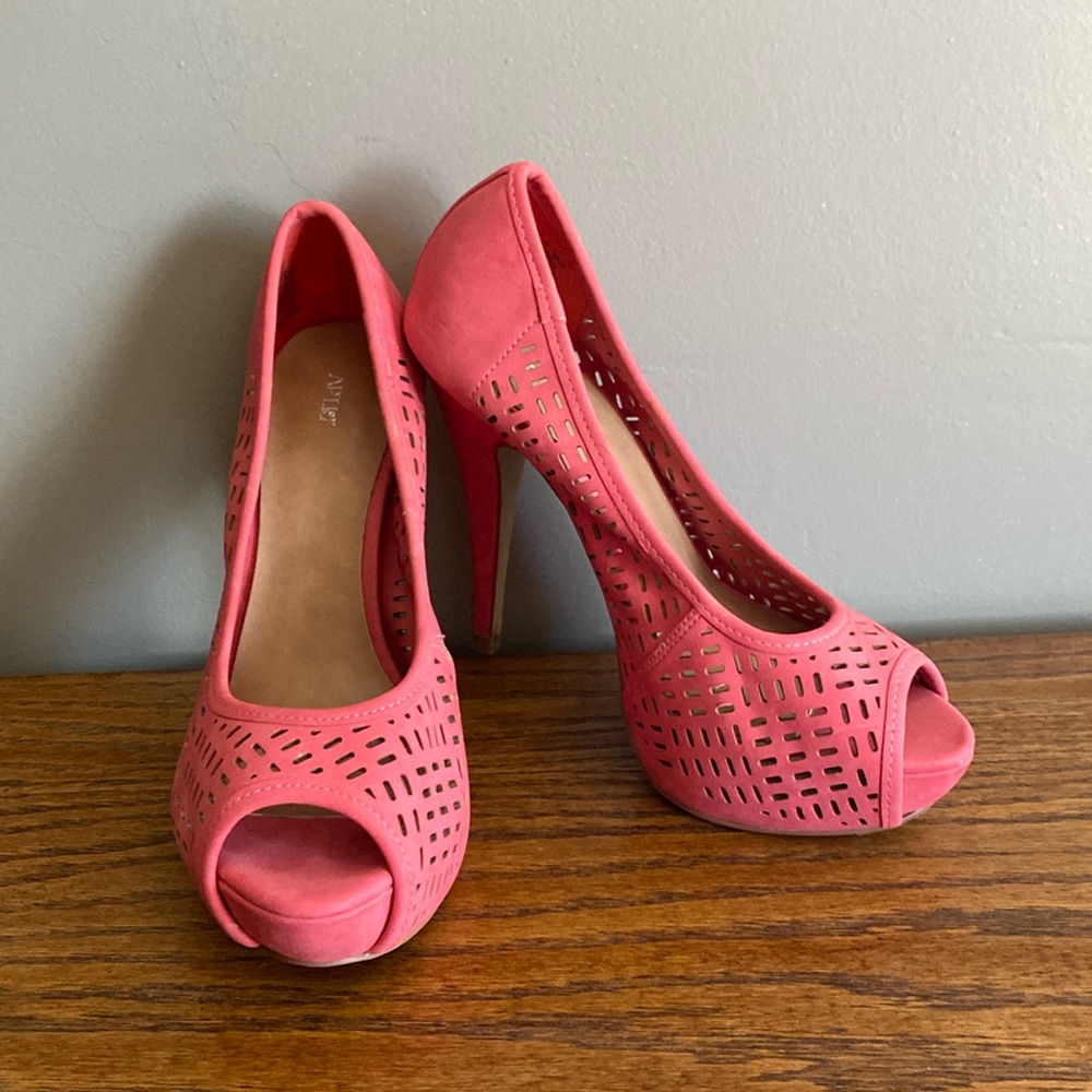 Apt 9 Pink Heels